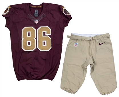 2014 Jordan Reed Game Used Washington Redskins Throwback Uniform - Jersey & Pants Used On 10/19/14 Vs. Tennessee Titans (Redskins/MeiGray)